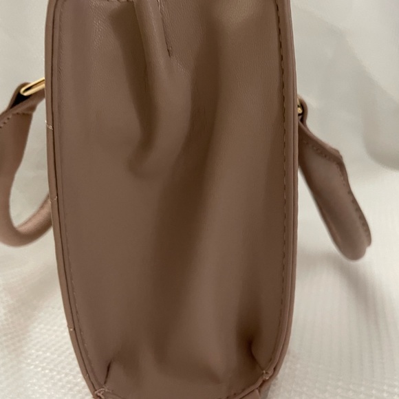 Bebe maybe crossbar new with tag - Picture 3 of 13